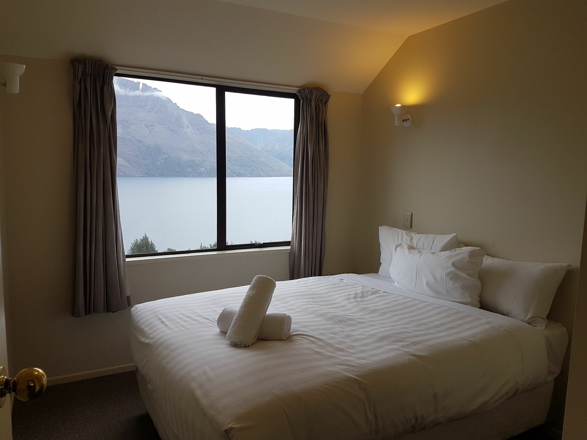 Queenstown Lakeview Holiday Home-5Mins To Town Exteriör bild